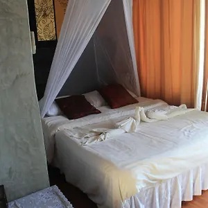 Koh Tao hotels &amp; apartments, all accommodations in Koh Tao