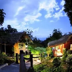 Koh Tao hotels &amp; apartments, all accommodations in Koh Tao